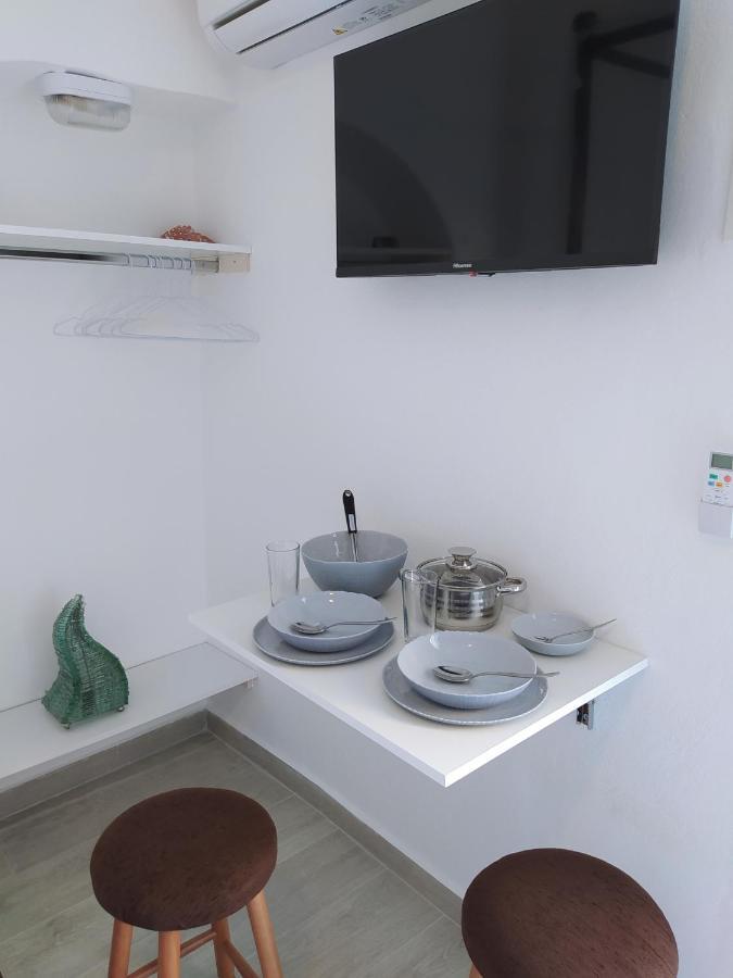 Mentoras' Complex Apartment Emporio  Exterior photo